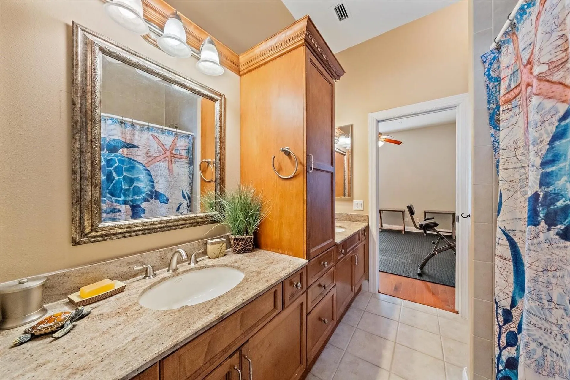 1615 Heritage Drive Valrico FL 33594