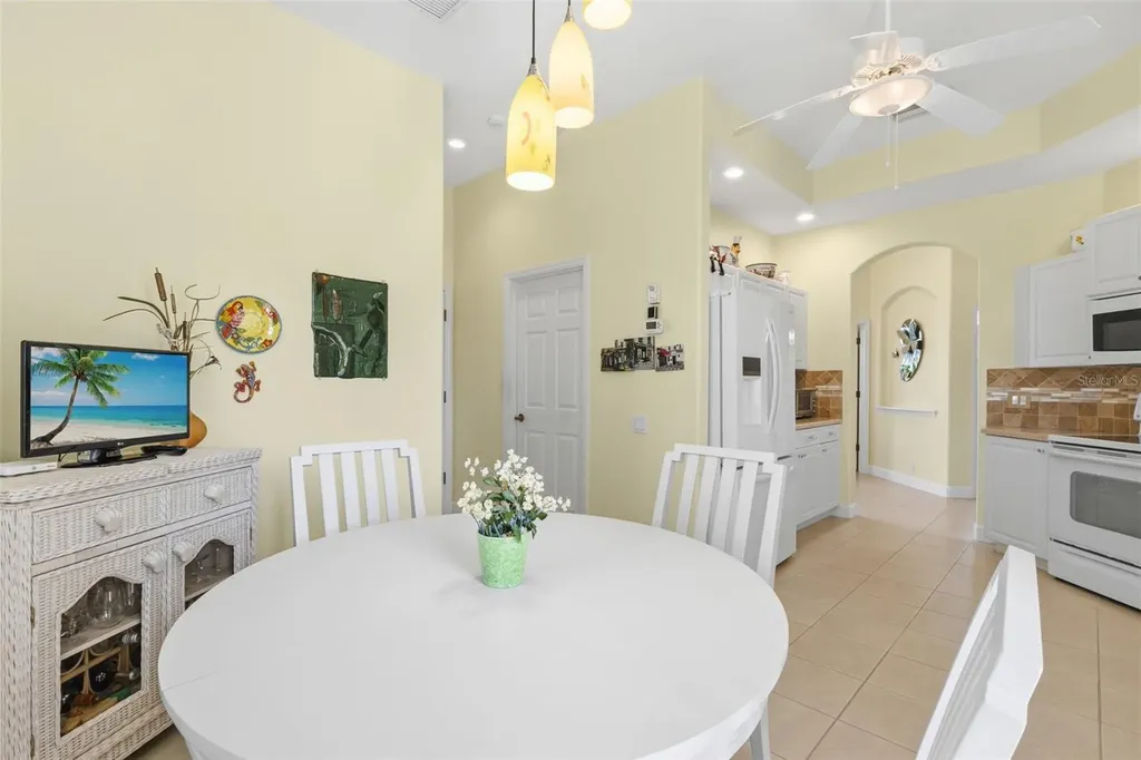 5231 97th Street E Bradenton FL 34211