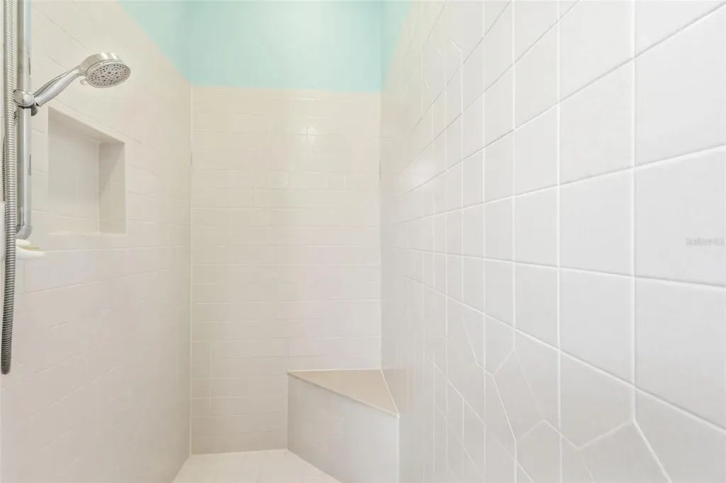 5231 97th Street E Bradenton FL 34211