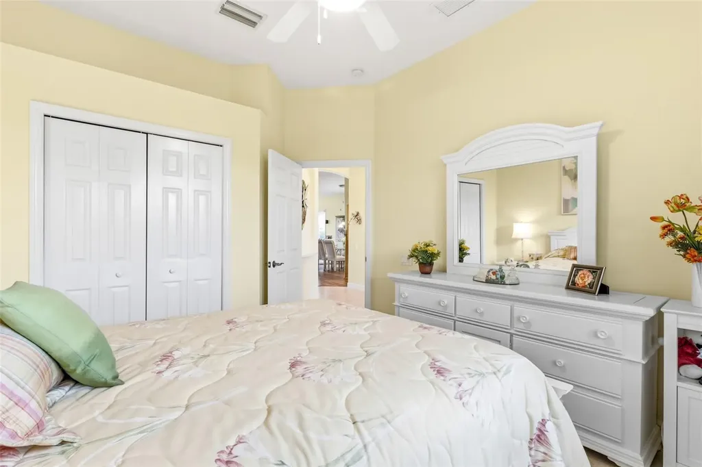 5231 97th Street E Bradenton FL 34211