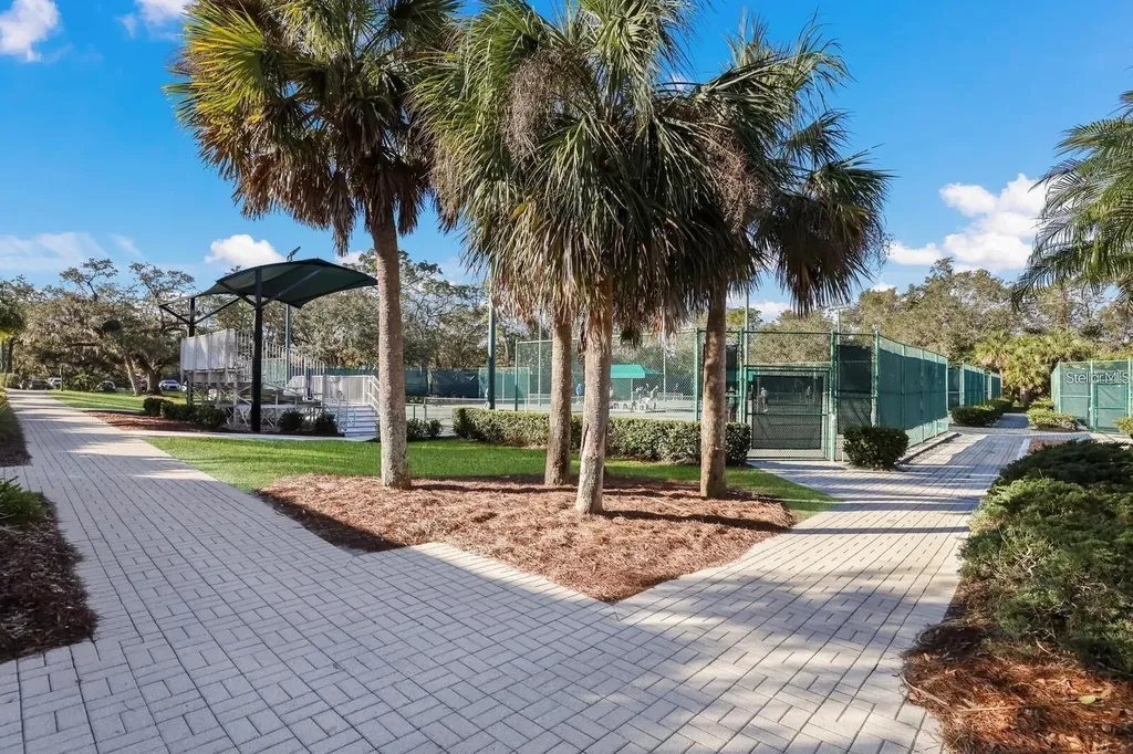 5231 97th Street E Bradenton FL 34211