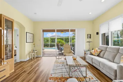 5231 97th Street E Bradenton FL 34211