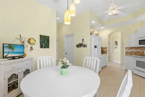 5231 97th Street E Bradenton FL 34211