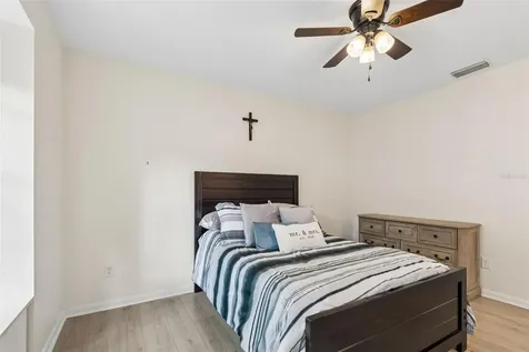 13813 Fletchers Mill Drive Tampa FL 33613