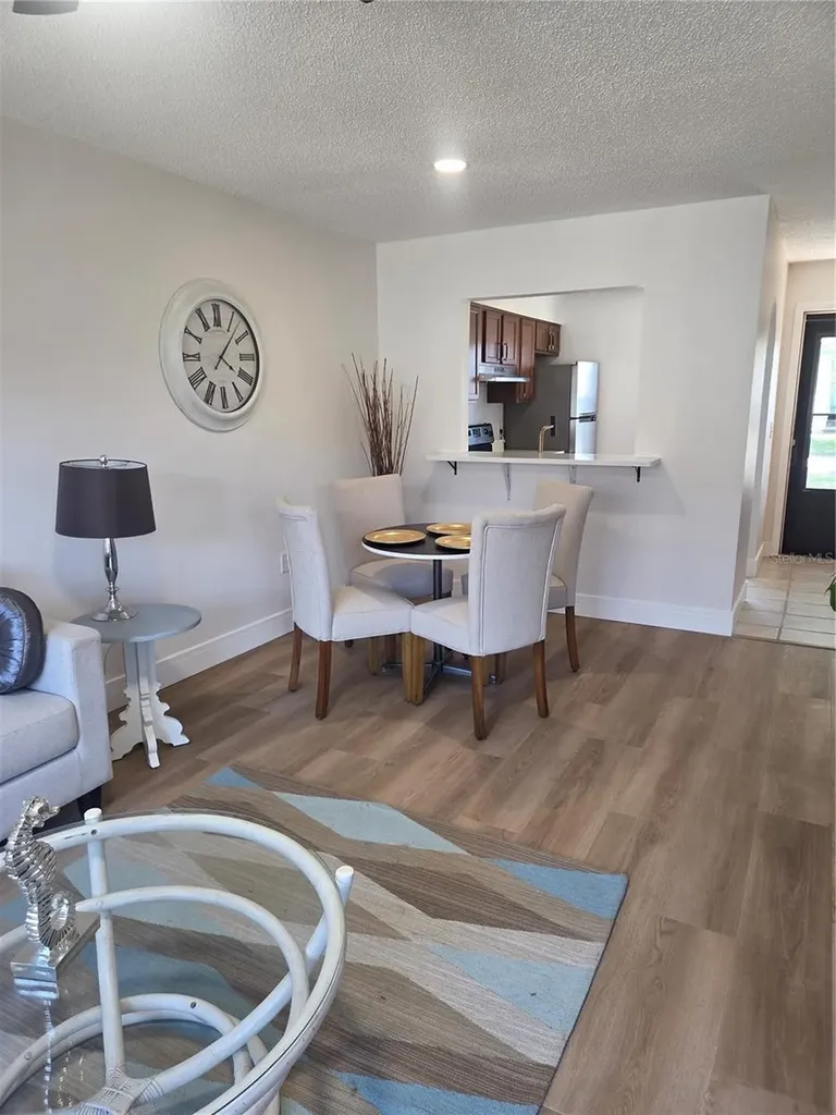 13719 Mission Oaks Boulevard Seminole FL 33776
