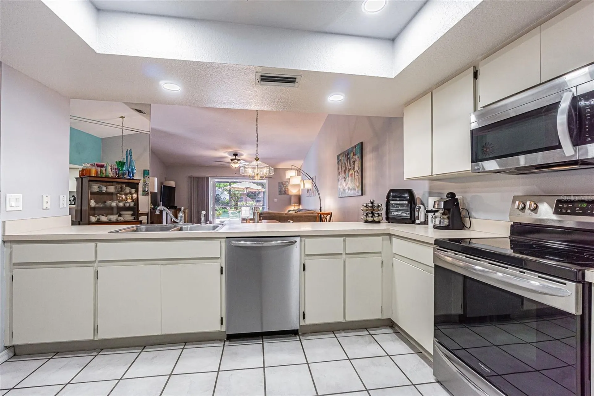 6431 Laurelwood Drive Zephyrhills FL 33542