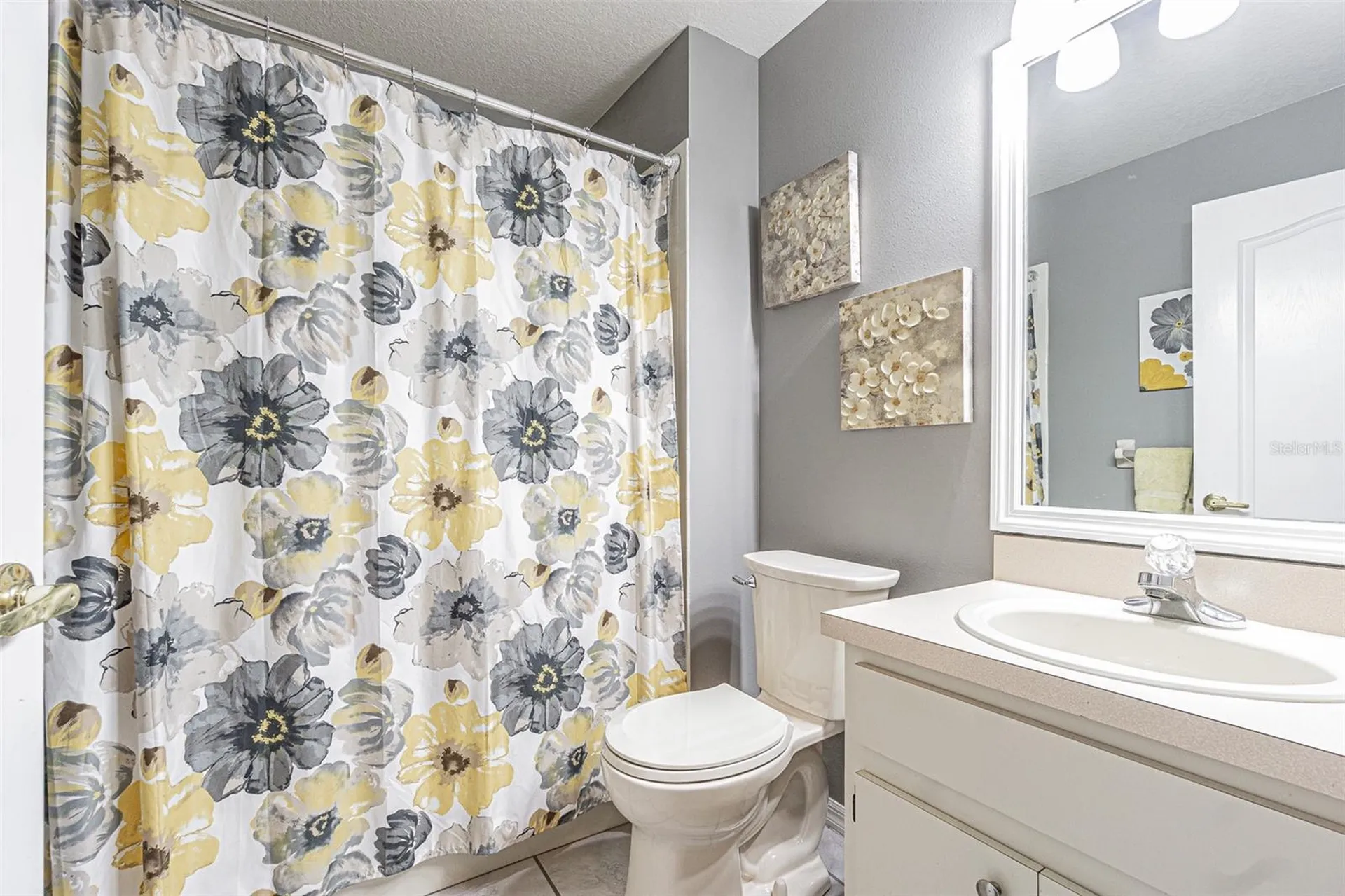 6431 Laurelwood Drive Zephyrhills FL 33542