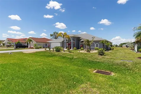 25332 Rampart Boulevard Punta Gorda FL 33983