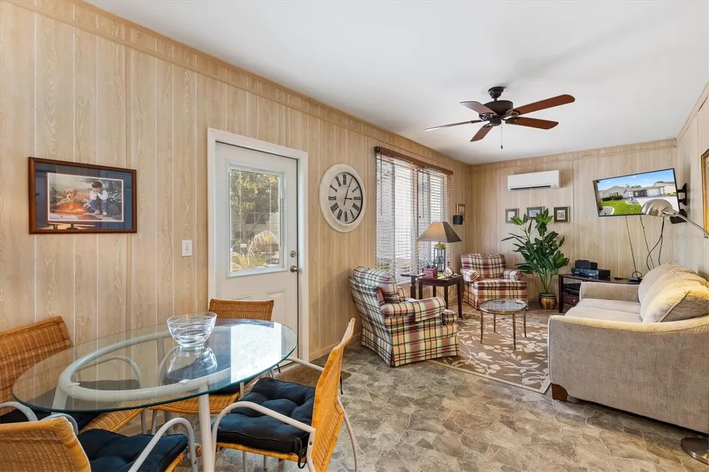 406 Del Mar Drive The Villages FL 32159