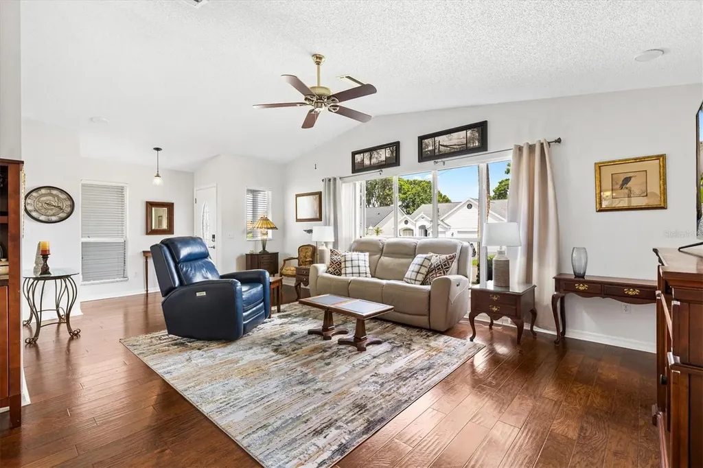 406 Del Mar Drive The Villages FL 32159