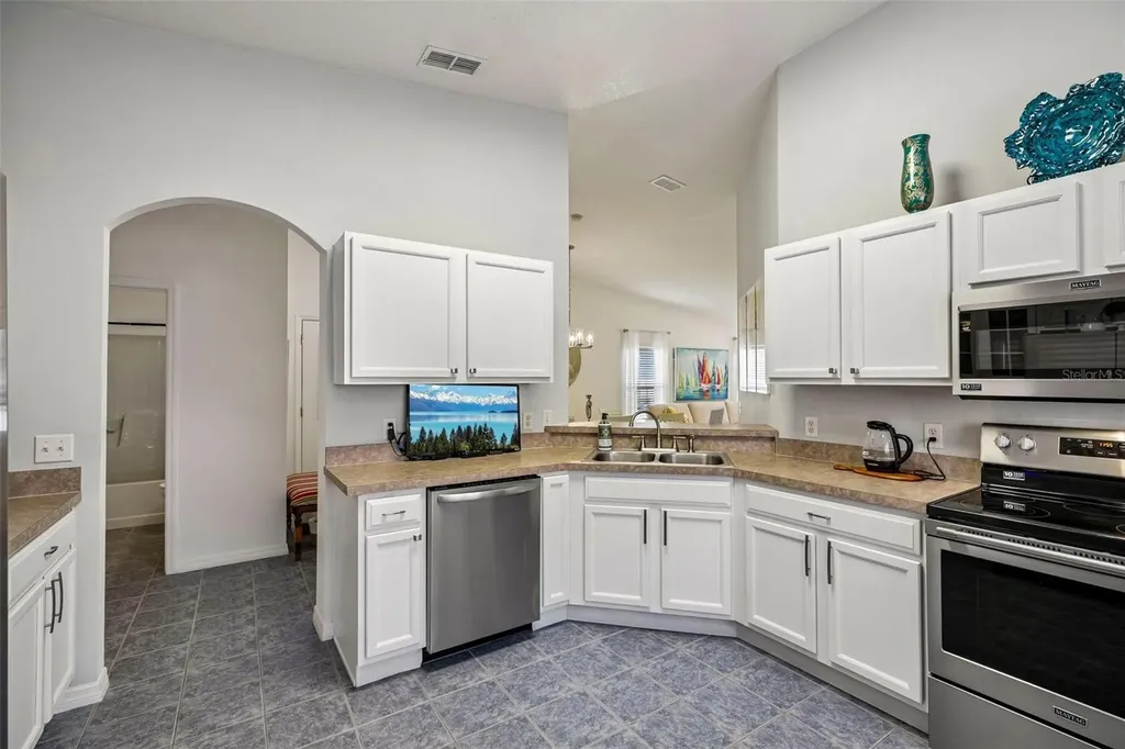 516 Millifiora Lane Poinciana FL 34759