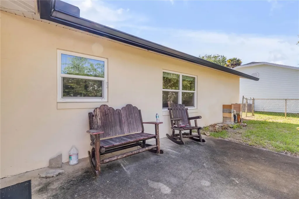 704 Green Road New Smyrna Beach FL 32168