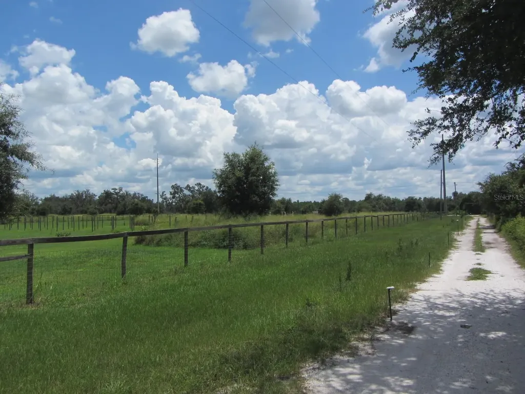 46365 State Road 64 E Myakka City FL 34251