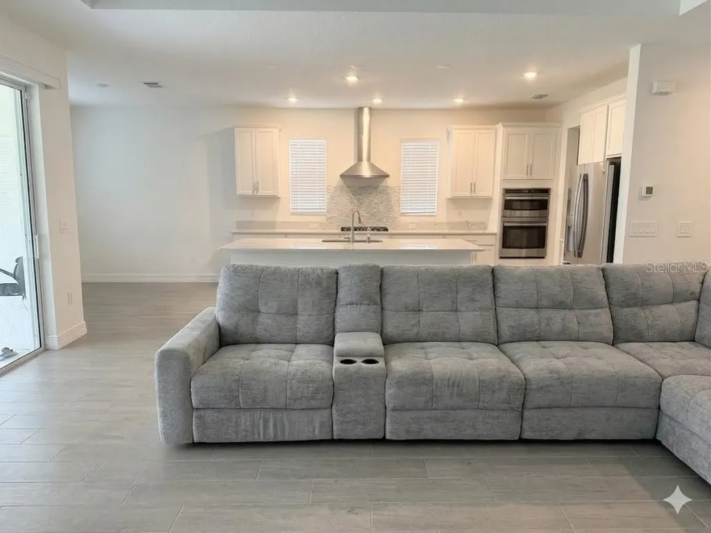 18378 Serene Lake Loop Lutz FL 33548