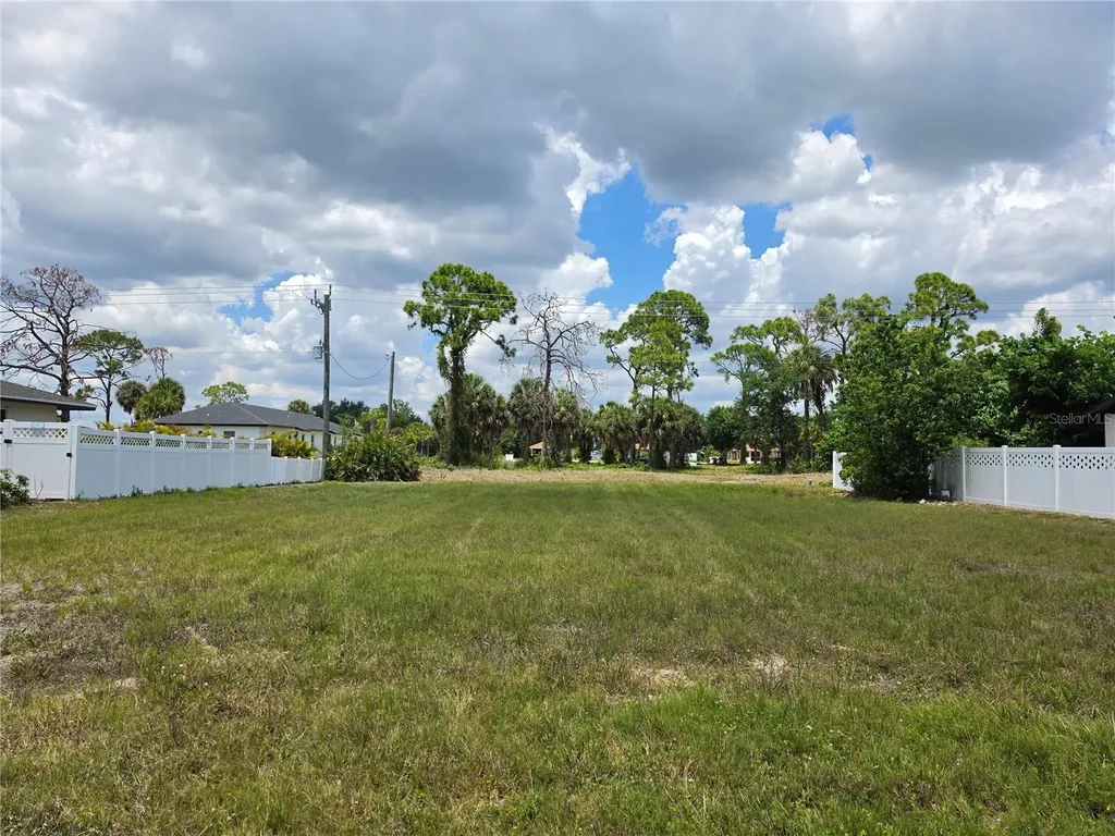 193 Annapolis Lane Rotonda West FL 33947