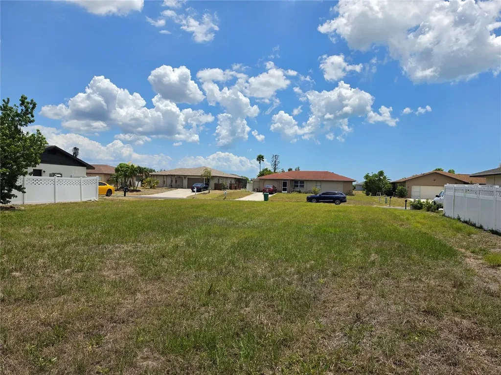 193 Annapolis Lane Rotonda West FL 33947