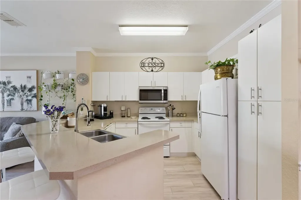 3751 Conroy Road Orlando FL 32839