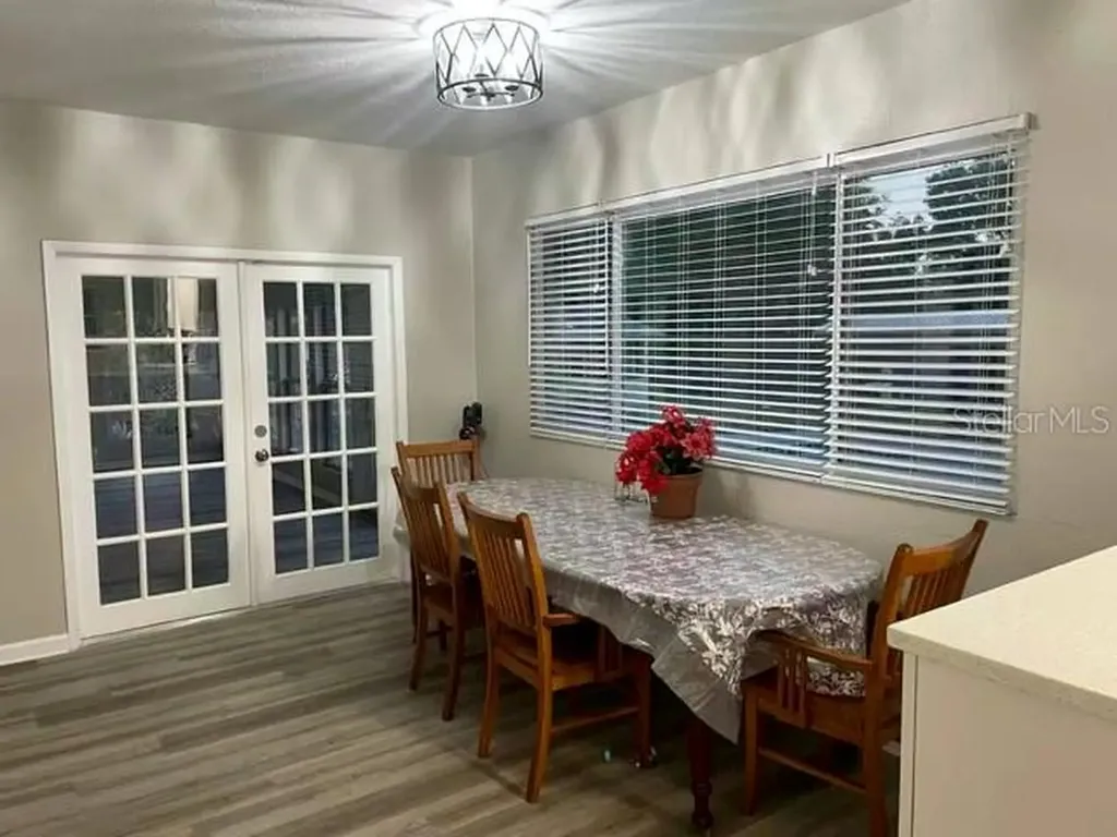 4223 E Pine Hill Circle Orlando FL 32808