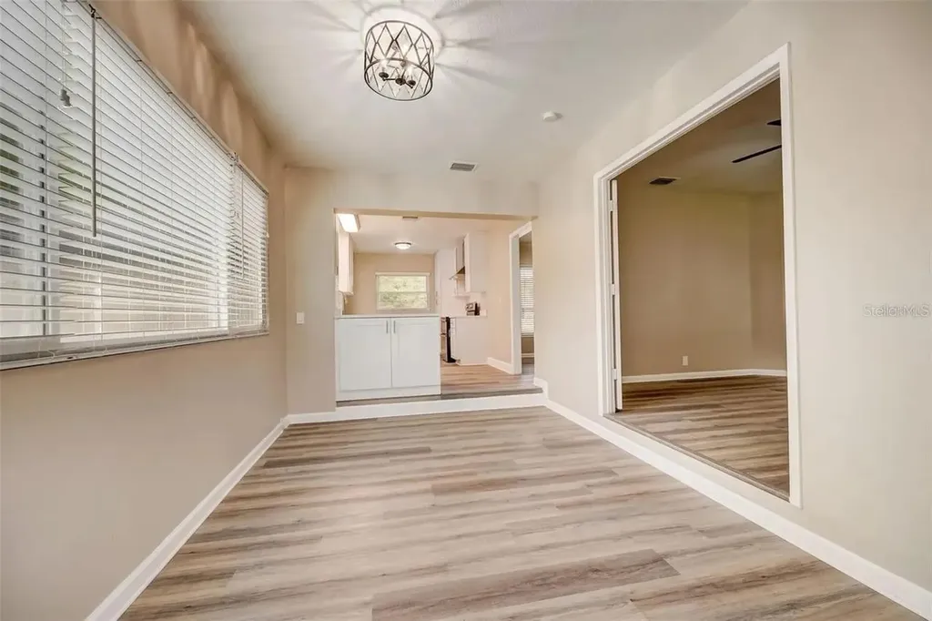 4223 E Pine Hill Circle Orlando FL 32808