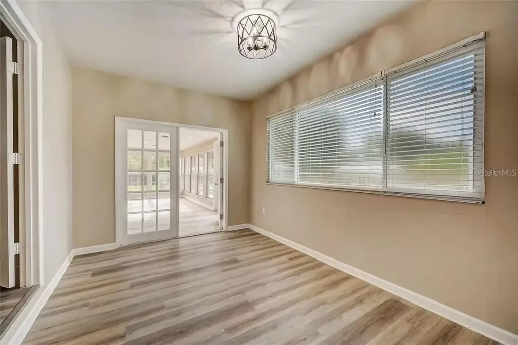 4223 E Pine Hill Circle Orlando FL 32808