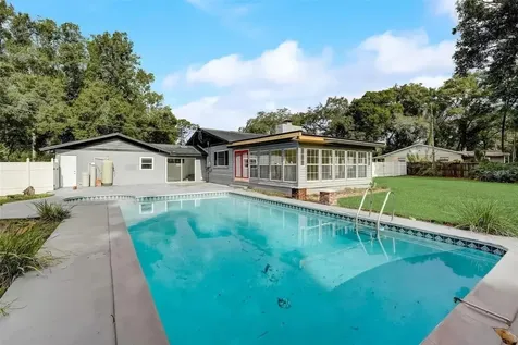 4223 E Pine Hill Circle Orlando FL 32808