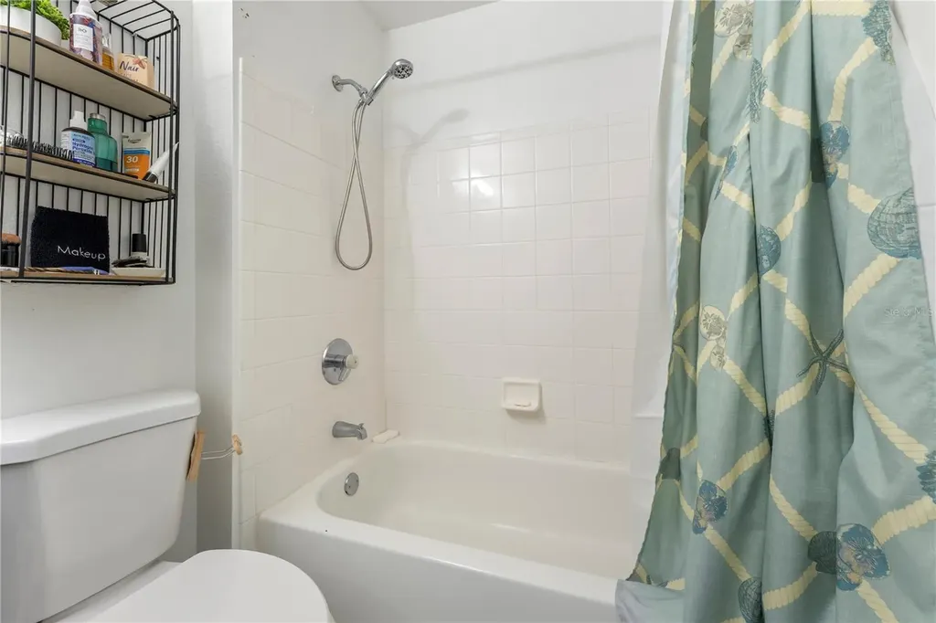 850 S Tamiami Trail Sarasota FL 34236