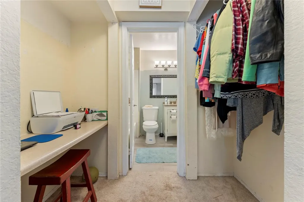 850 S Tamiami Trail Sarasota FL 34236