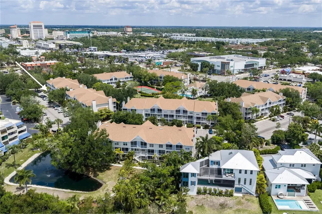 850 S Tamiami Trail Sarasota FL 34236