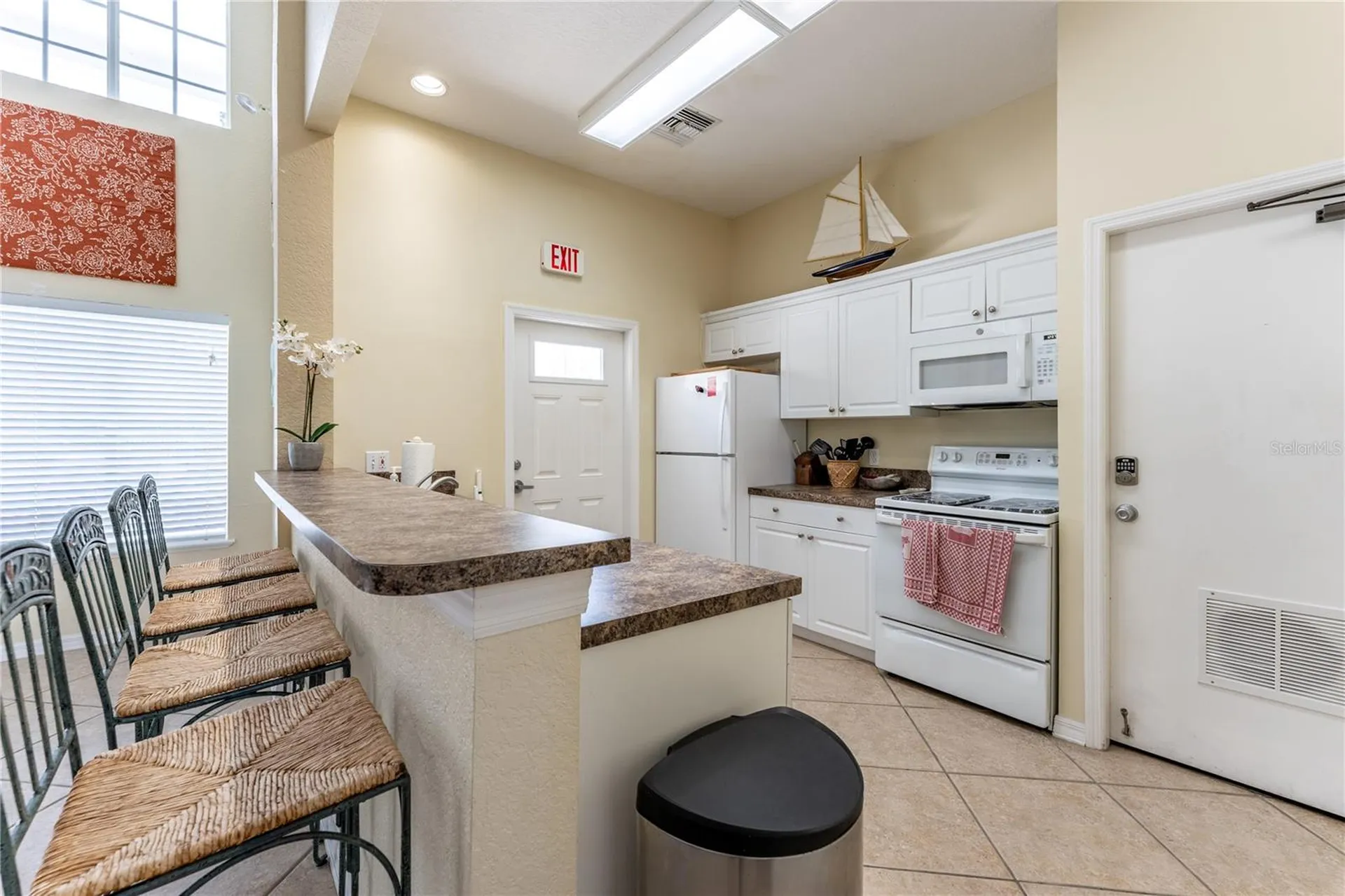 850 S Tamiami Trail Sarasota FL 34236