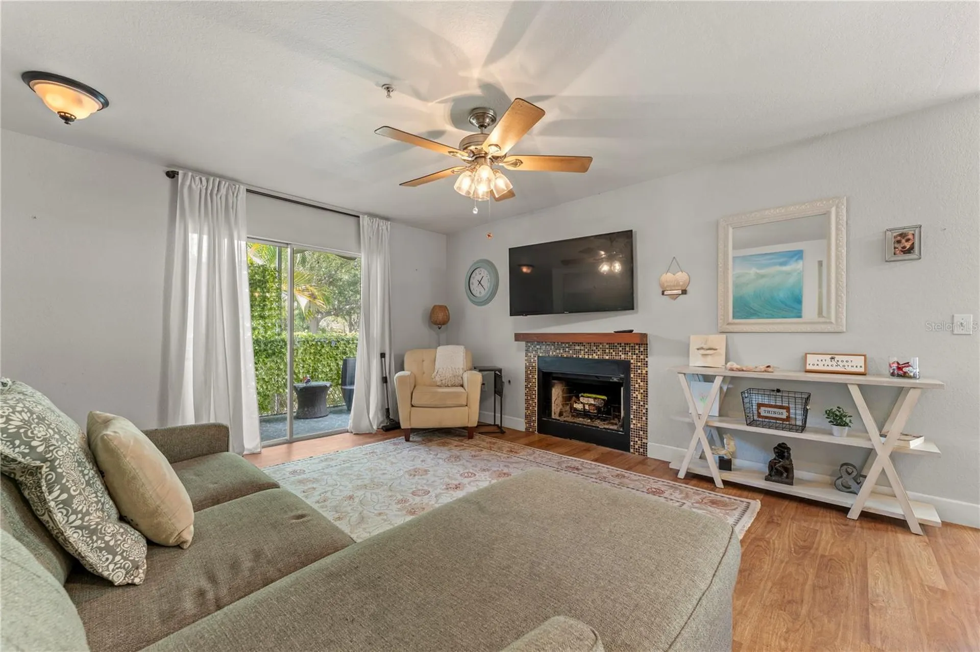 850 S Tamiami Trail Sarasota FL 34236