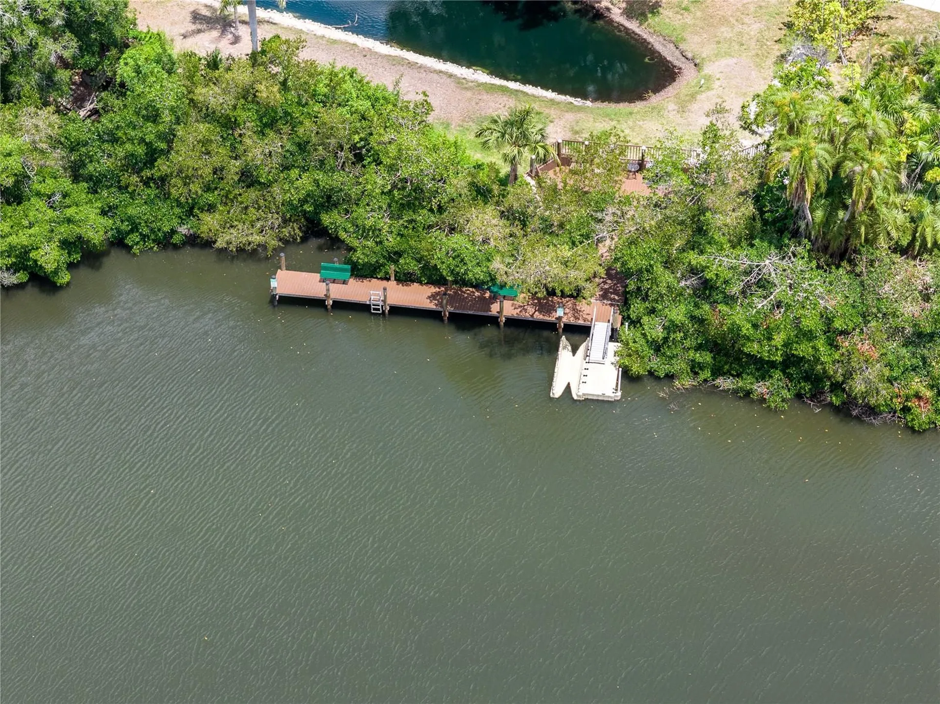 850 S Tamiami Trail Sarasota FL 34236