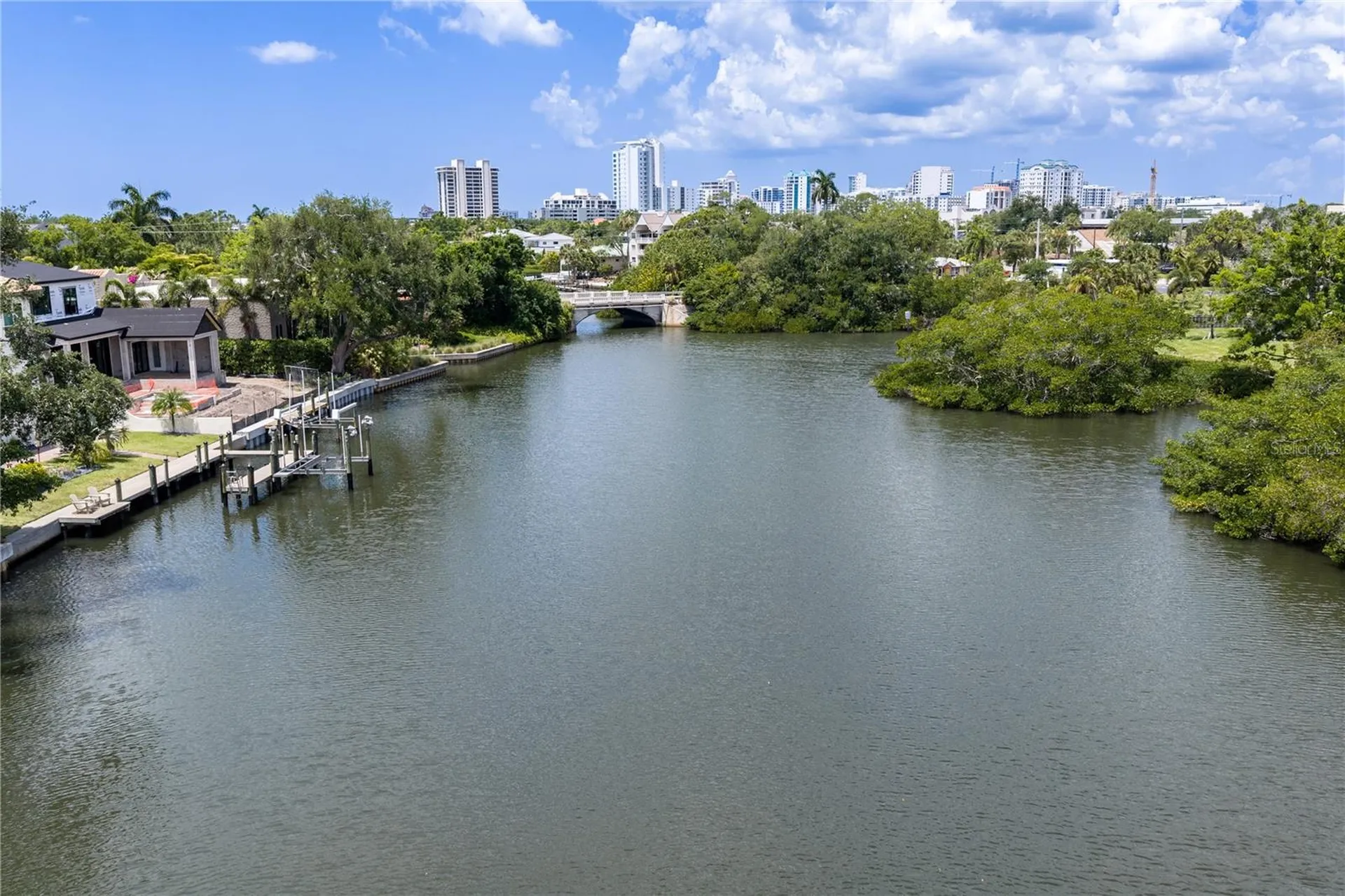 850 S Tamiami Trail Sarasota FL 34236