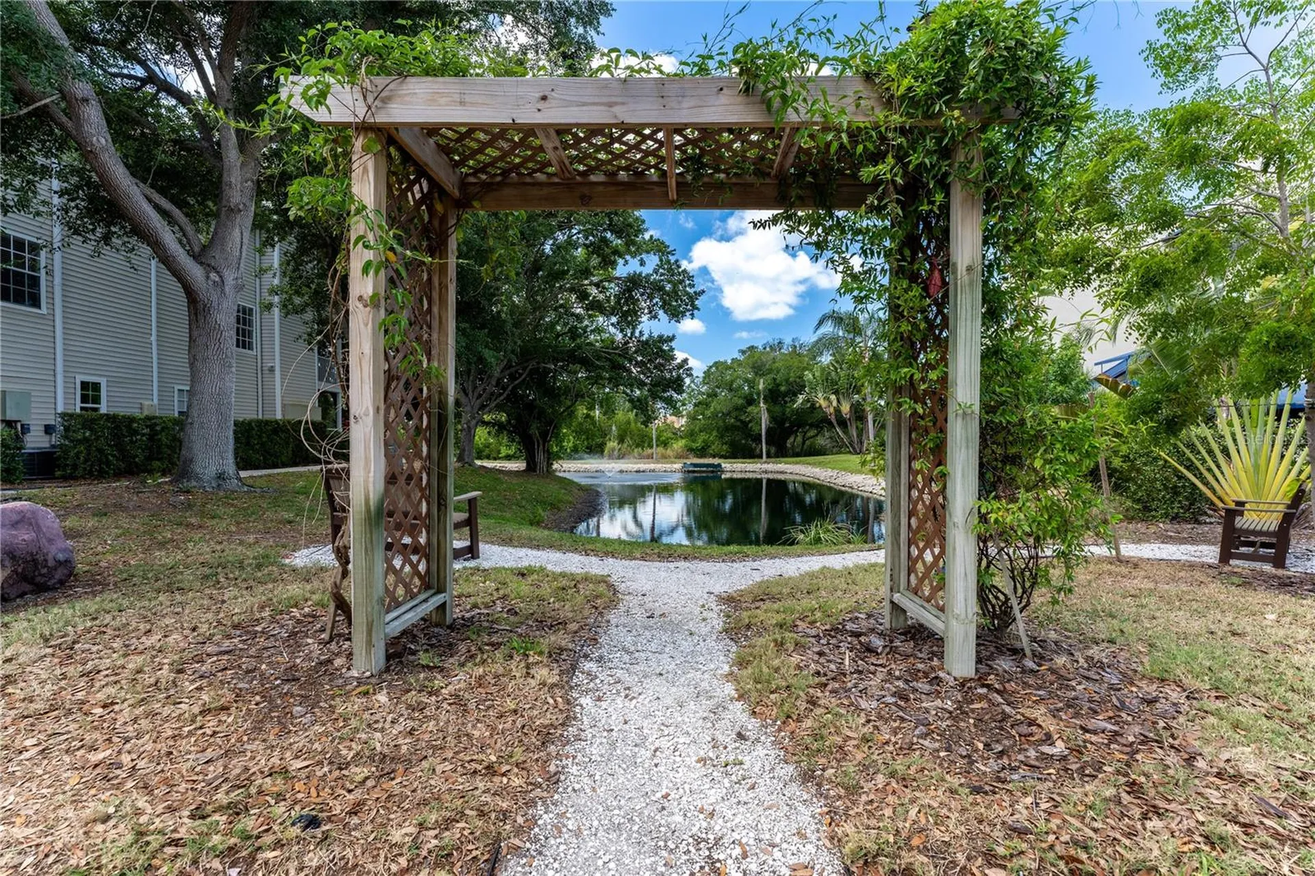 850 S Tamiami Trail Sarasota FL 34236