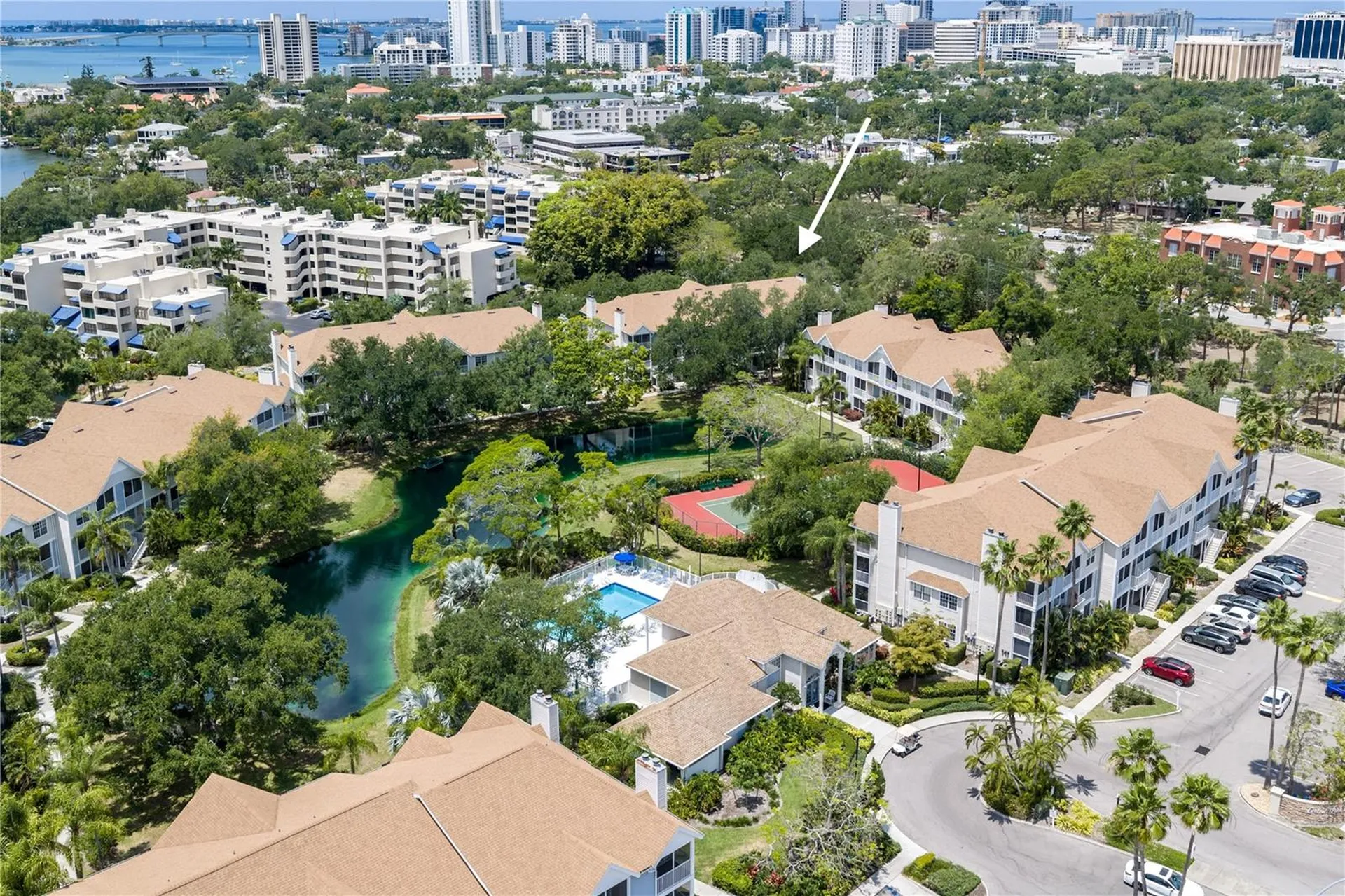 850 S Tamiami Trail Sarasota FL 34236