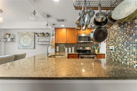 850 S Tamiami Trail Sarasota FL 34236