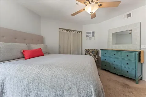 850 S Tamiami Trail Sarasota FL 34236