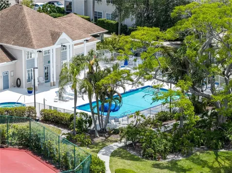 850 S Tamiami Trail Sarasota FL 34236