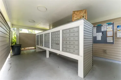 850 S Tamiami Trail Sarasota FL 34236