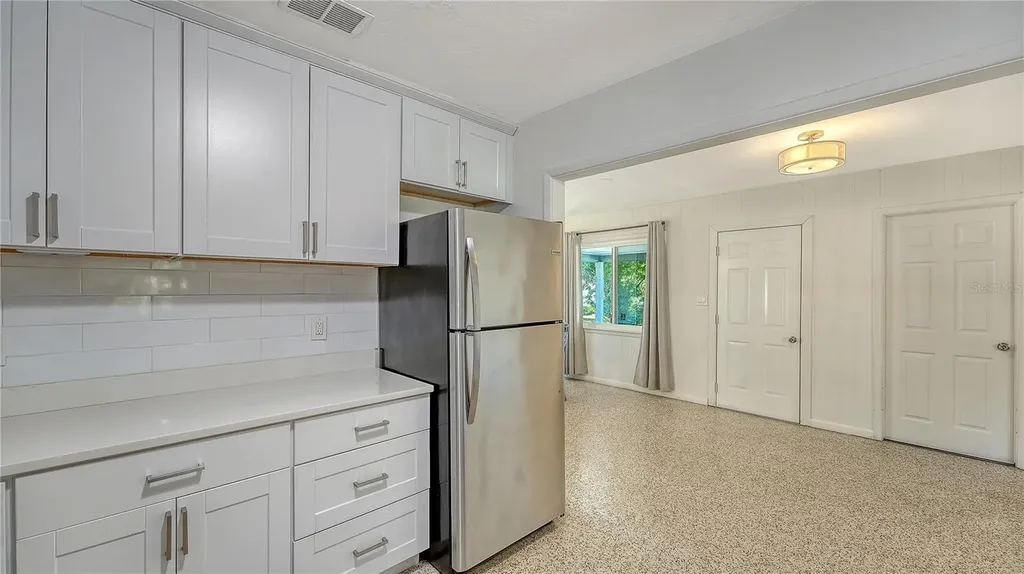 209 Briggs Court Sarasota FL 34237