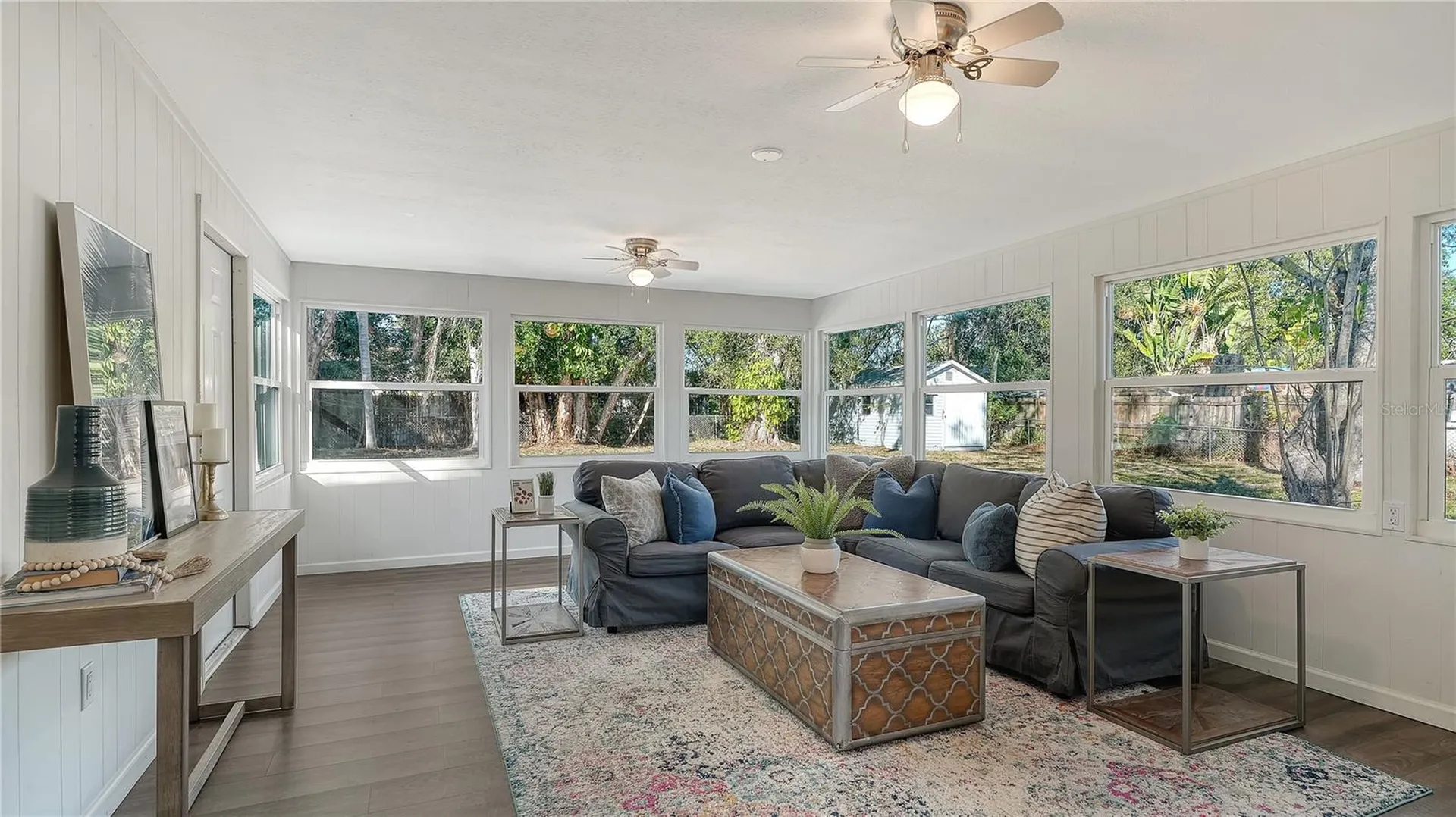 209 Briggs Court Sarasota FL 34237