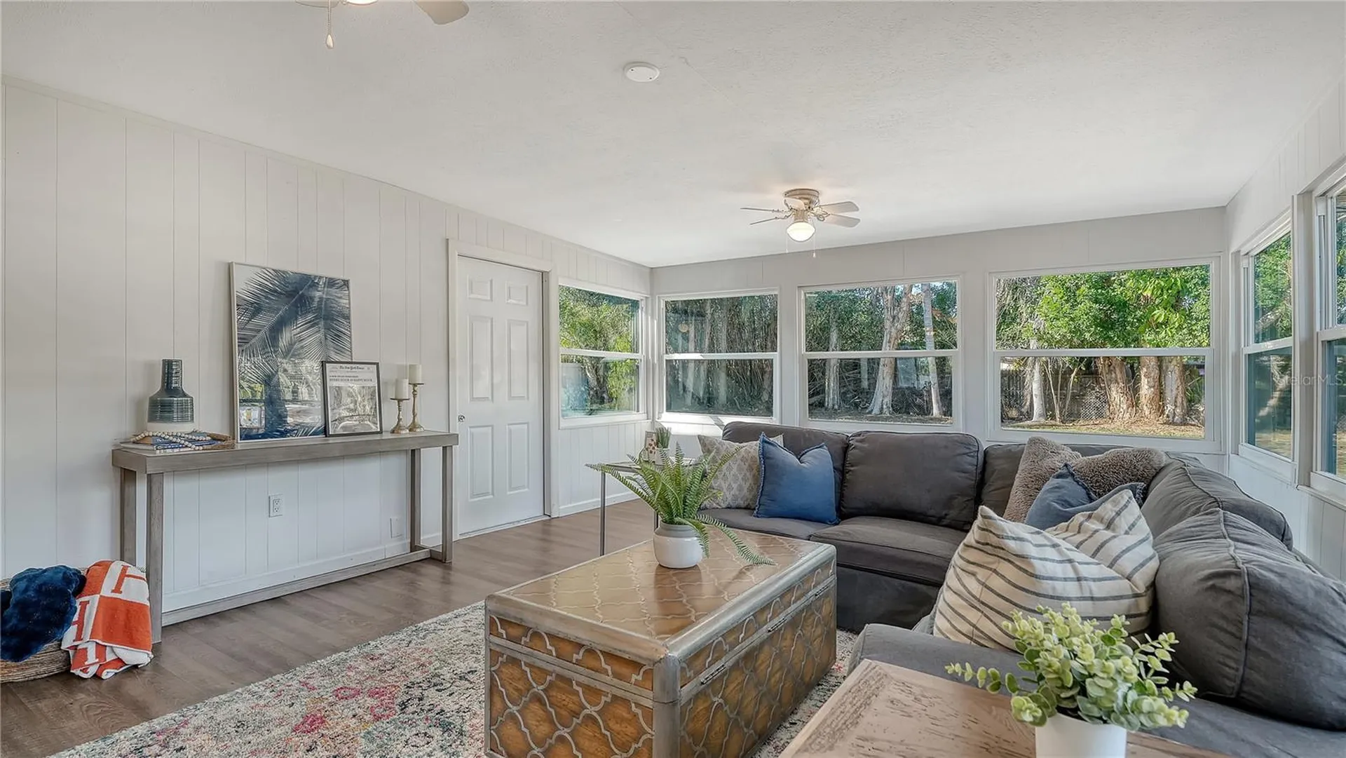 209 Briggs Court Sarasota FL 34237