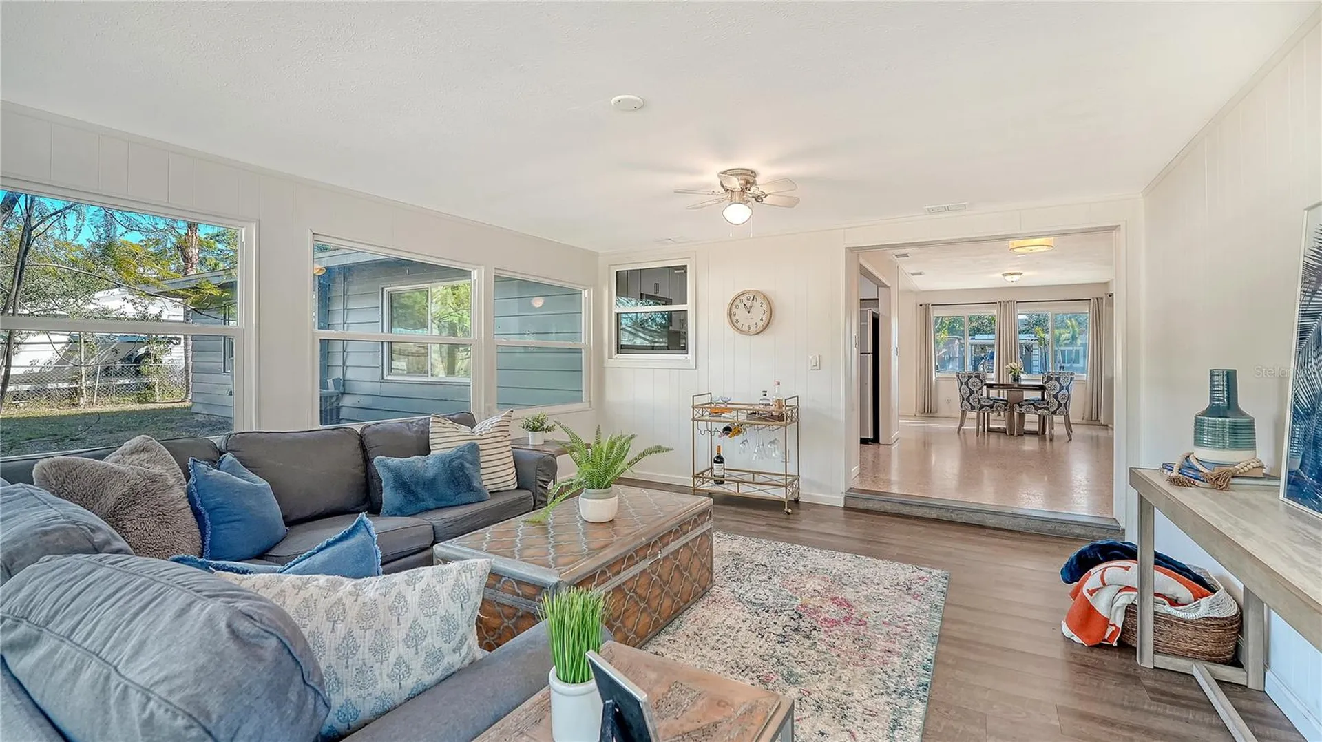 209 Briggs Court Sarasota FL 34237