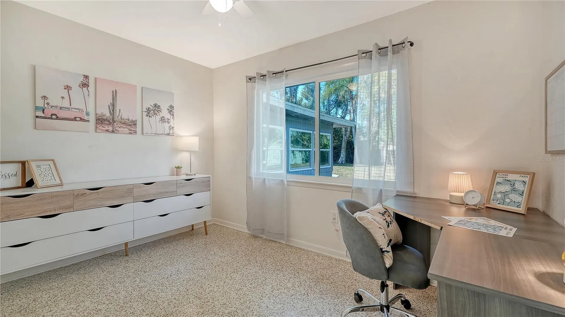 209 Briggs Court Sarasota FL 34237