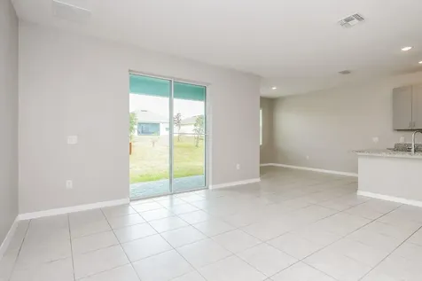 148 Roseville Drive Haines City FL 33844