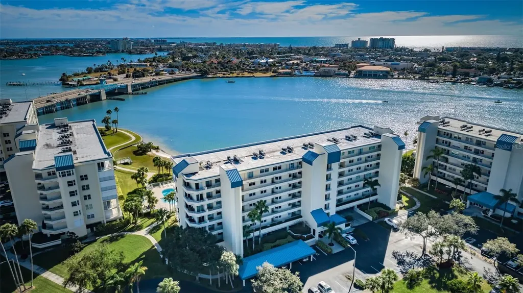 7882 Sailboat Key Boulevard S South Pasadena FL 33707