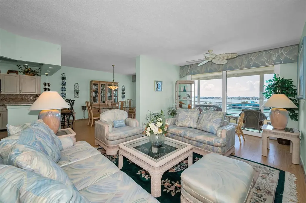 7882 Sailboat Key Boulevard S South Pasadena FL 33707