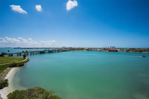 7882 Sailboat Key Boulevard S South Pasadena FL 33707