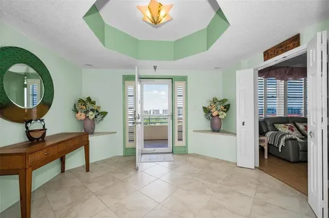7882 Sailboat Key Boulevard S South Pasadena FL 33707