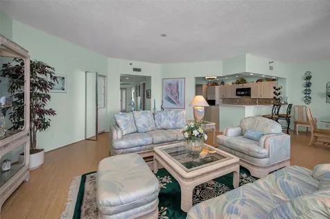 7882 Sailboat Key Boulevard S South Pasadena FL 33707