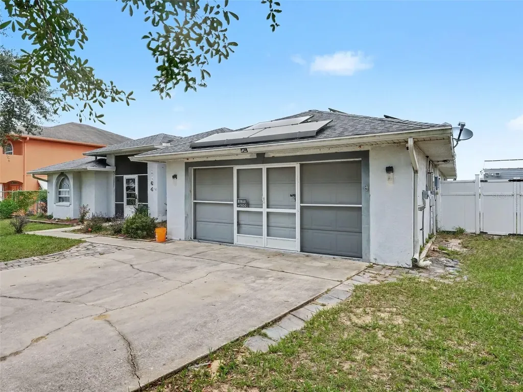1464 Bluff Loop Dundee FL 33838